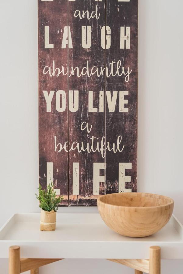 Sunny Escapes By Ocvillas Appartement